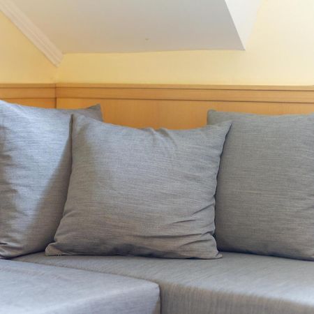 Kati P Vendeghaz Apartment Сиофок Екстериор снимка