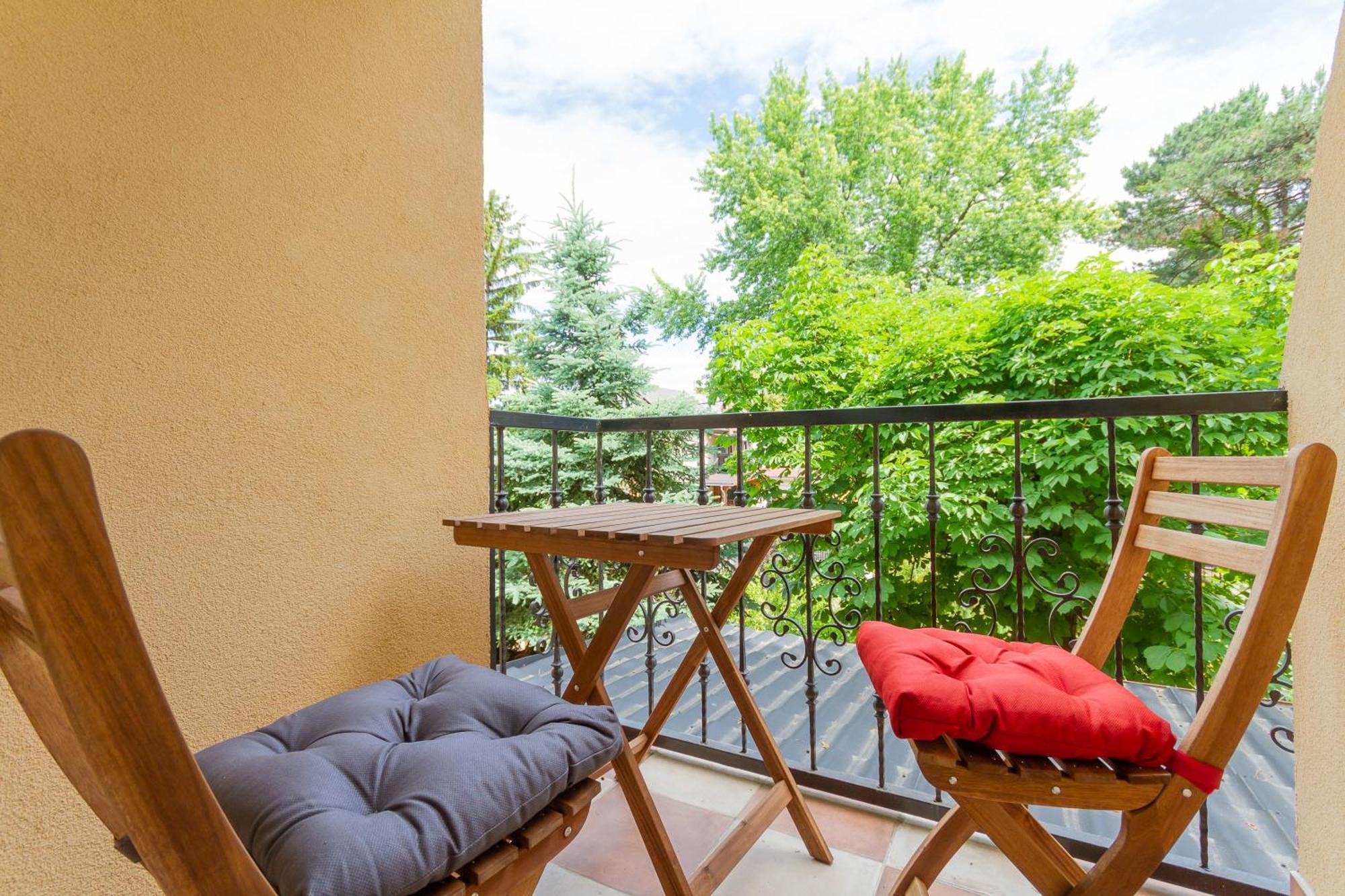 Kati P Vendeghaz Apartment Сиофок Екстериор снимка
