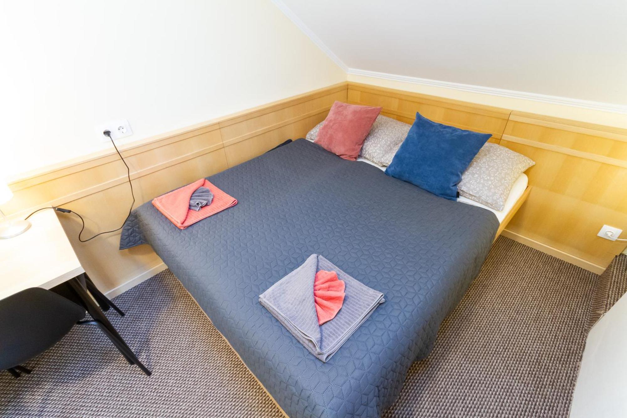 Kati P Vendeghaz Apartment Сиофок Екстериор снимка