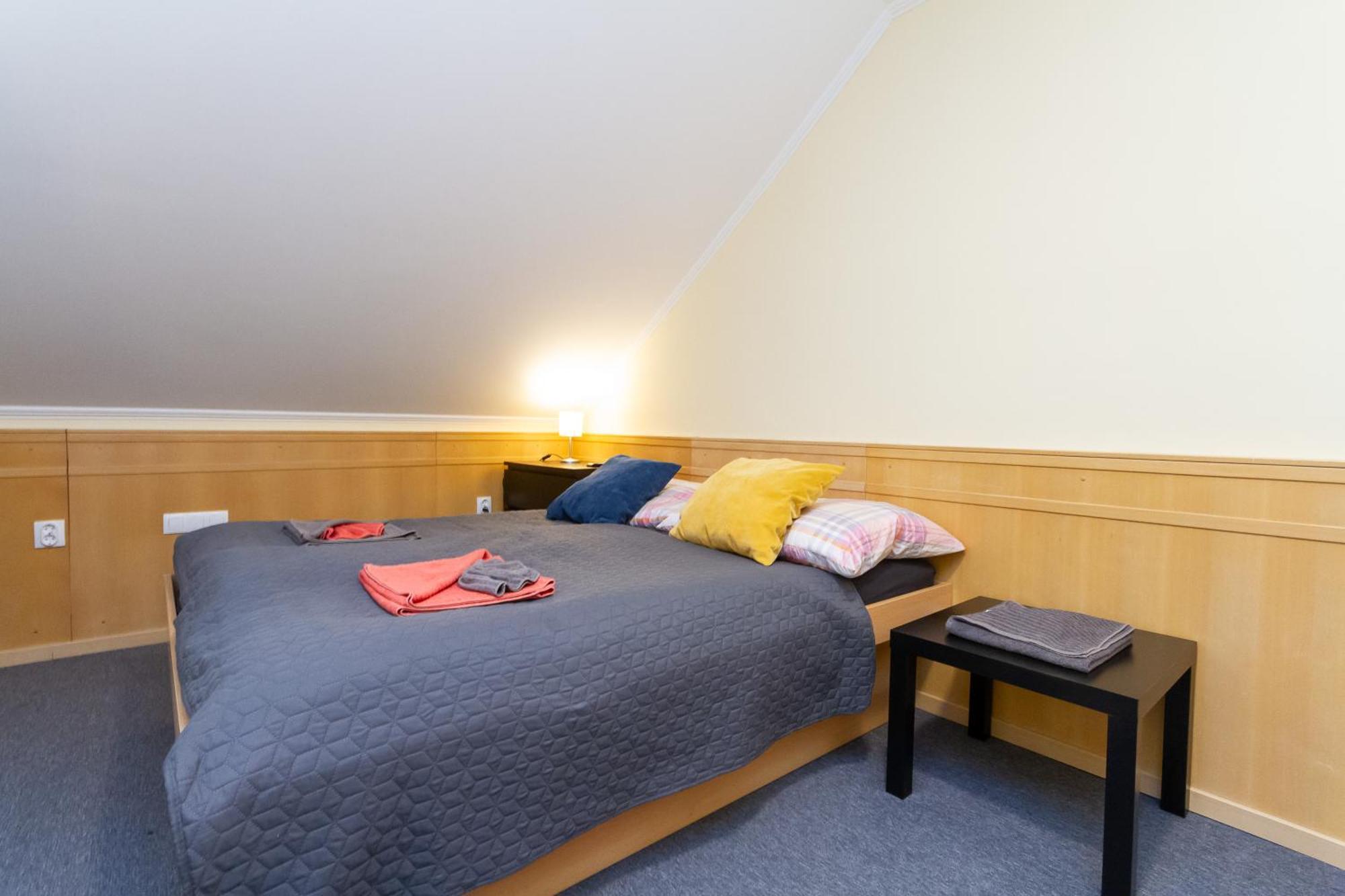 Kati P Vendeghaz Apartment Сиофок Екстериор снимка